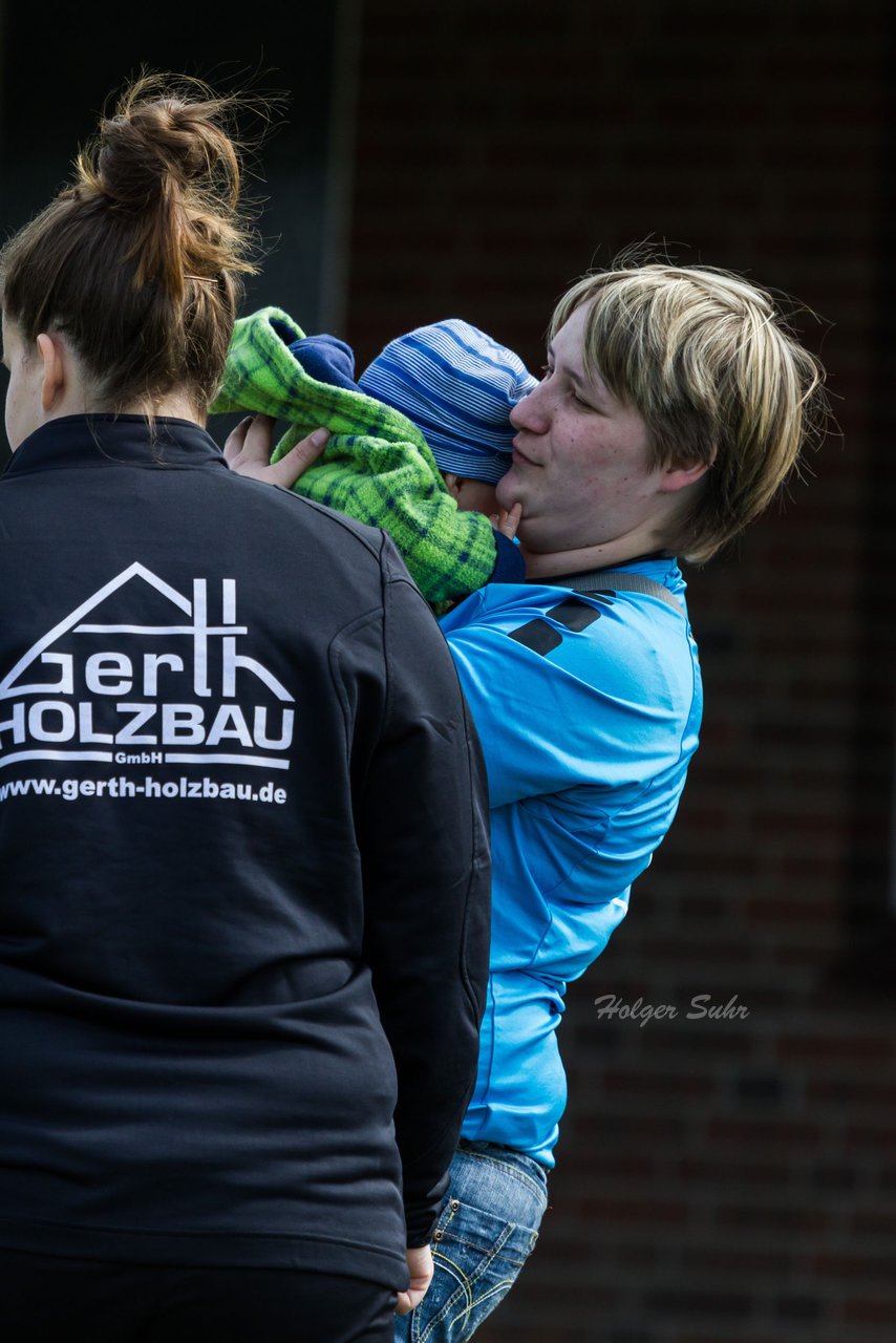 Bild 220 - Frauen Schmalfelder SV - TSV Siems : Ergebnis: 1:0